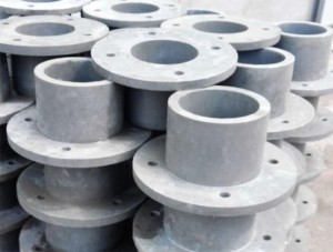 SMC/BMC insulated bushing with high strength and light weight